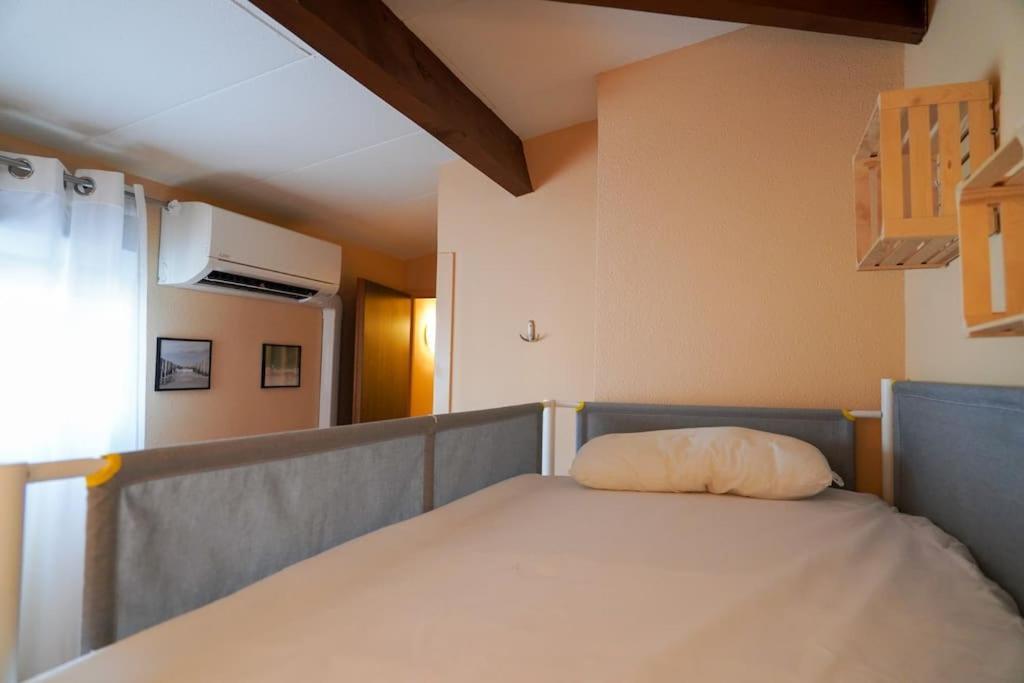 Villa 2 Etoiles Proche Plage Et Commerces サン・シプリアン エクステリア 写真