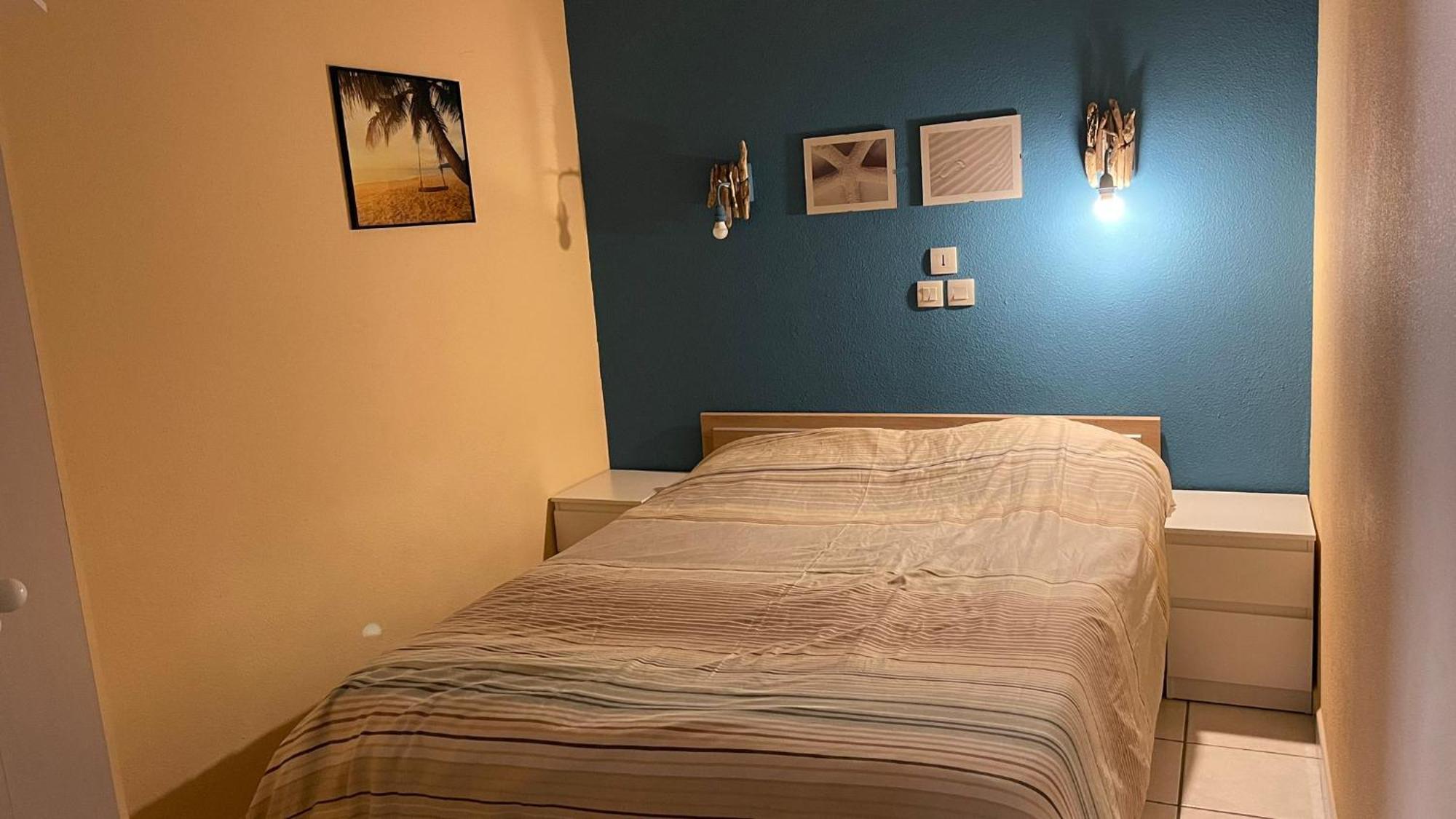 Villa 2 Etoiles Proche Plage Et Commerces サン・シプリアン 部屋 写真