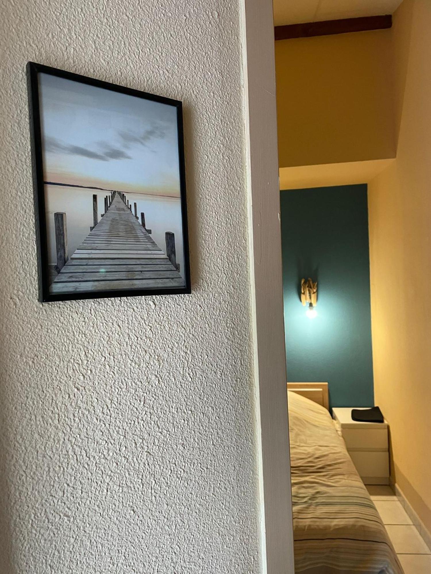 Villa 2 Etoiles Proche Plage Et Commerces サン・シプリアン 部屋 写真